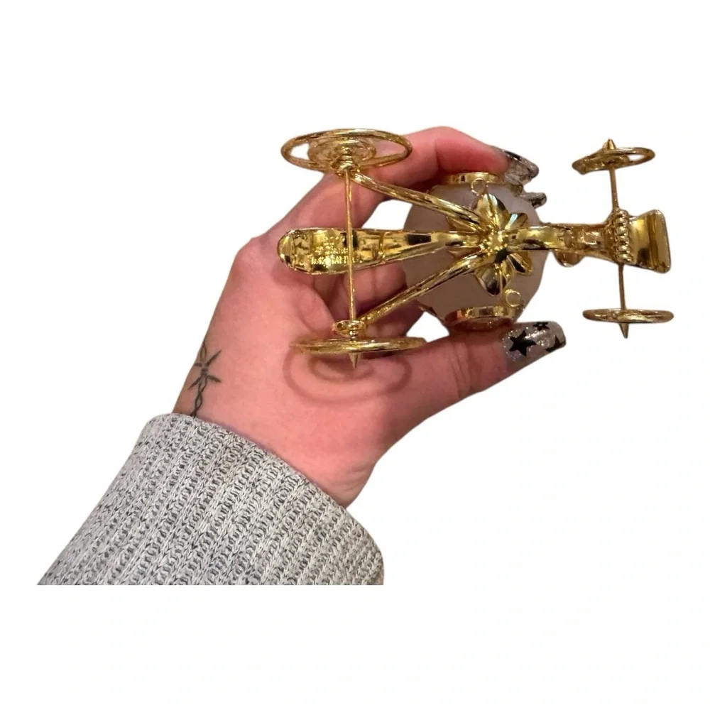 Disney Hallmark Keepsake Ornament 2017 Cinderella’s Carriage Princess